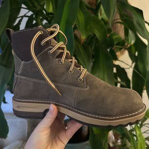 Timberland Women's Hightower 6" Alloy Toe Waterproof Work Boot